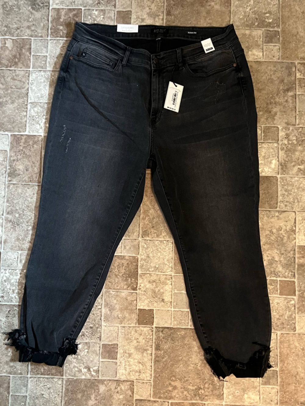 NWT 22W Judy Blue High Waist Cuffed Ankle Skinny Jeans -Black